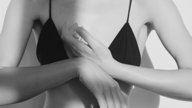 CELLx 5 Lotion apply to hands